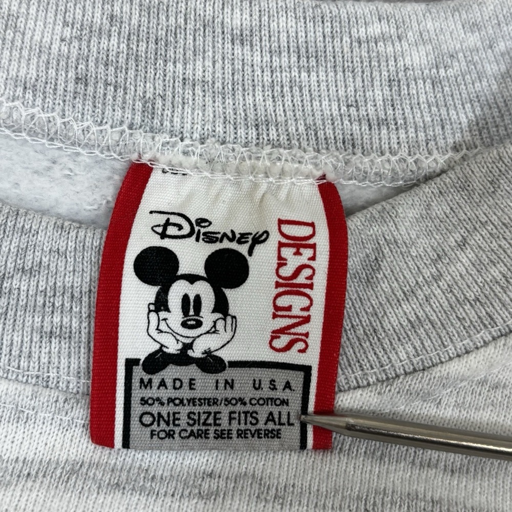 Vintage Mickey Mouse Disney Designs Woman's Crewneck Sweatshirt One Sz L - Picture 2 of 9